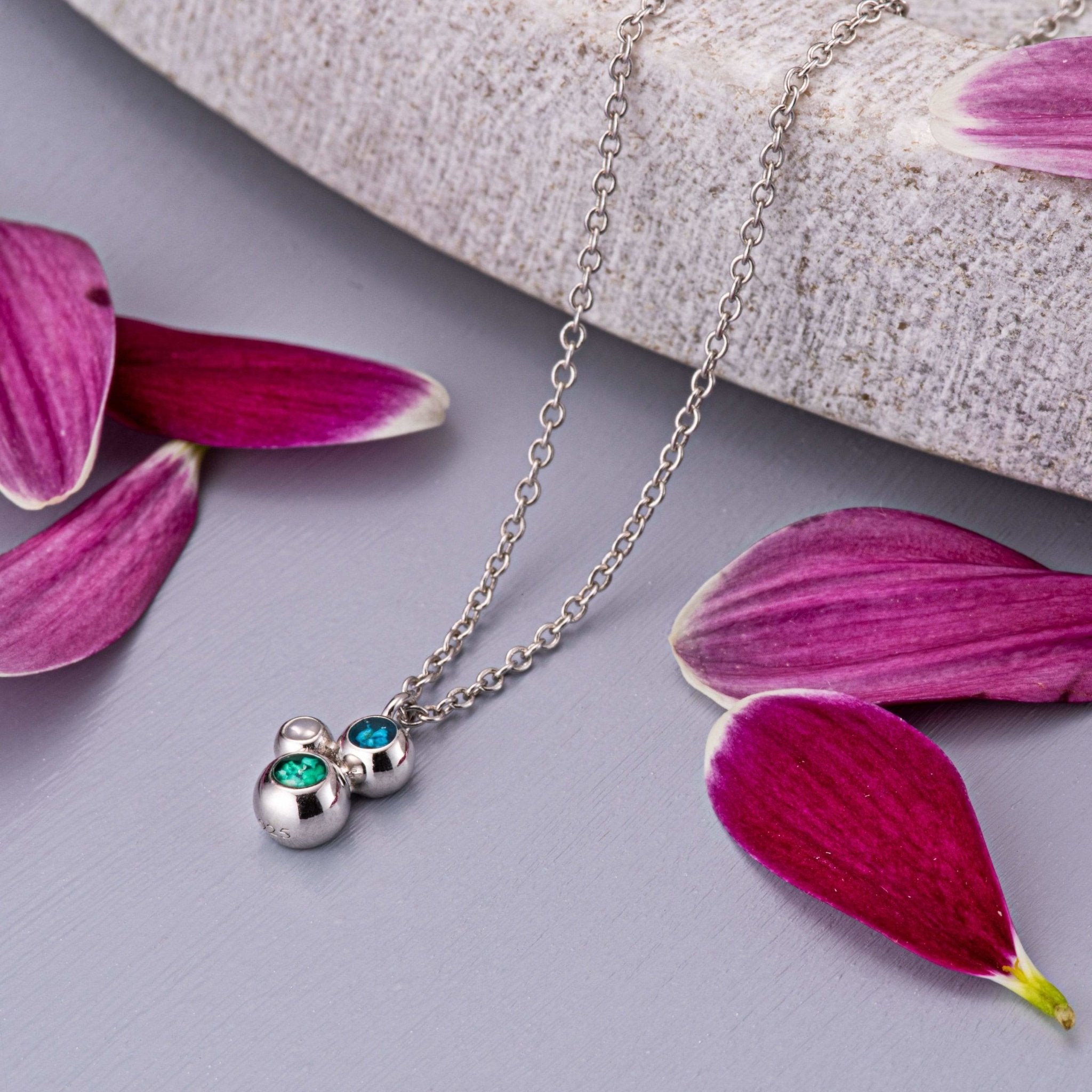 EverWith™ Ladies Rondure Triple Array Memorial Ashes Pendant - EverWith Memorial Jewellery - Trade