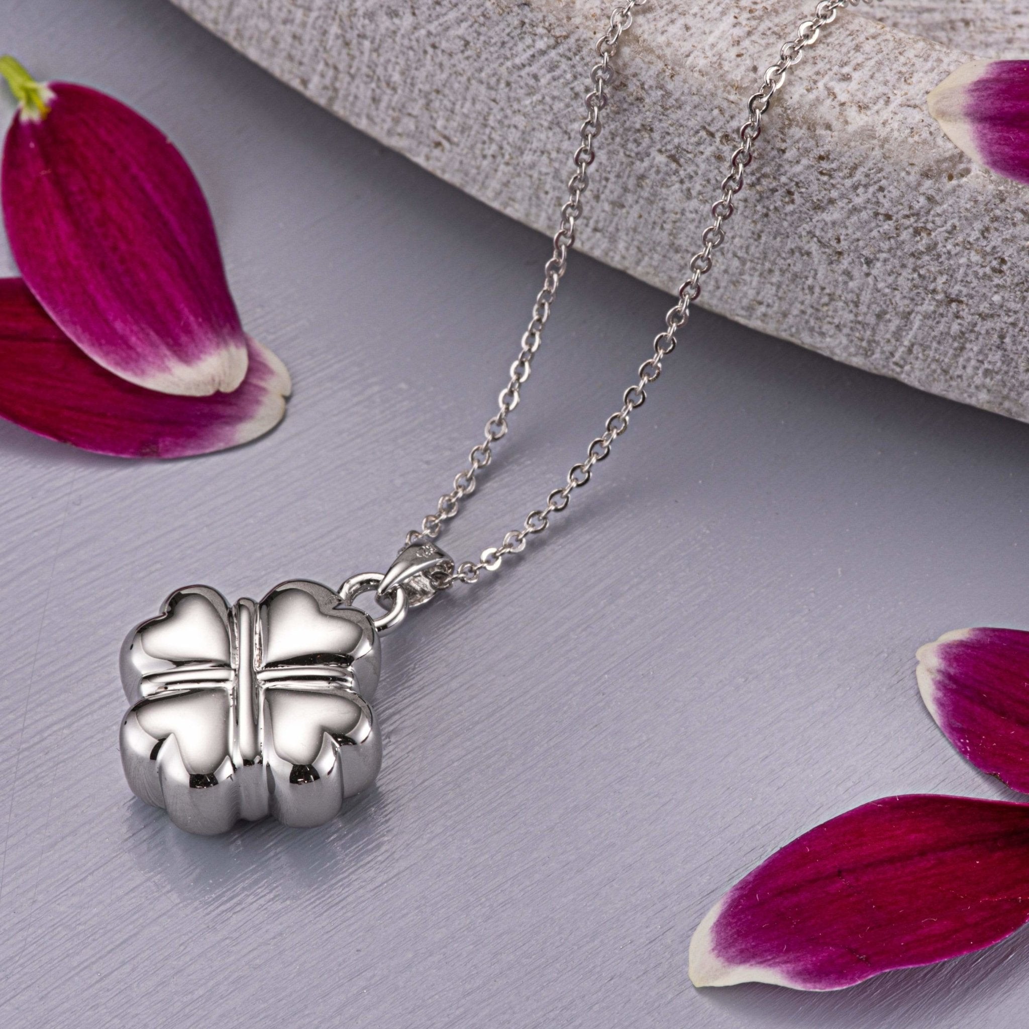 EverWith™ Self-fill Traditional Clover Memorial Ashes Pendant - EverWith Memorial Jewellery - Trade